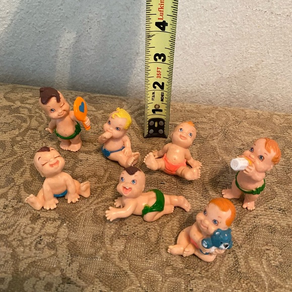 7 Vintage Magic Diaper Baby PVC. - Picture 6 of 10